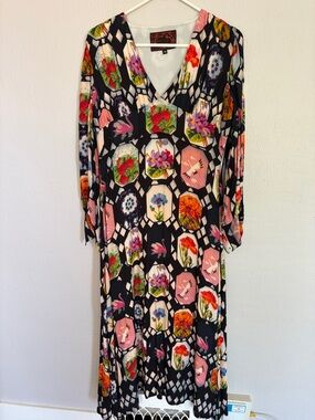 Iconic Botanica Print Dress Featured in Italian Textile Design Size S-M